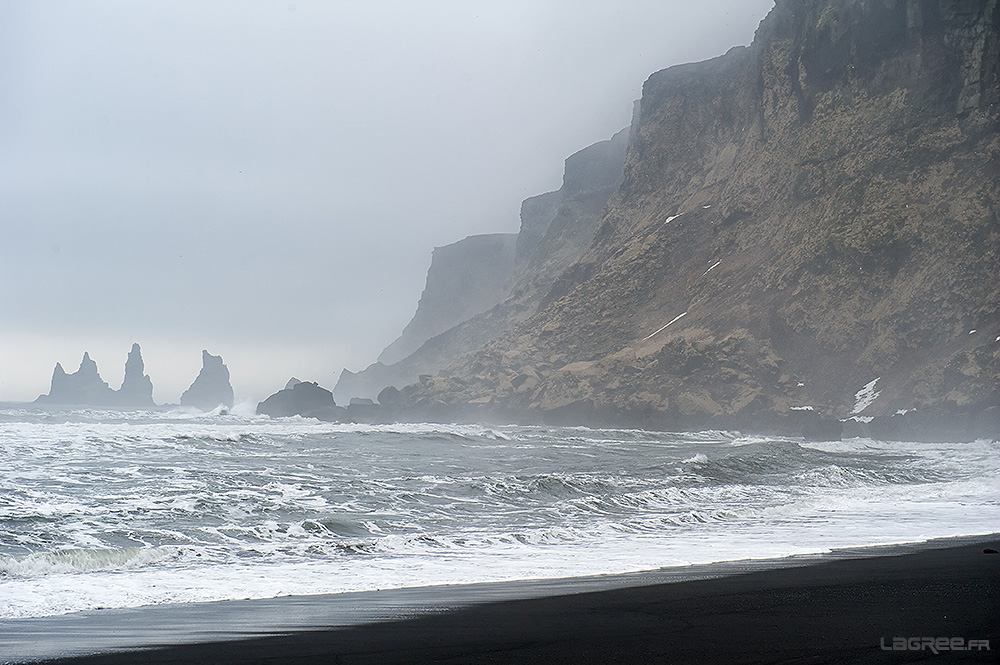 Reynisdrangar , les rochers des Trolls